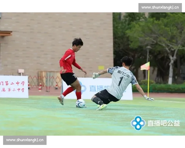 体育足球直播吧手机版即时比分更新与全程赛事回放尽在掌握